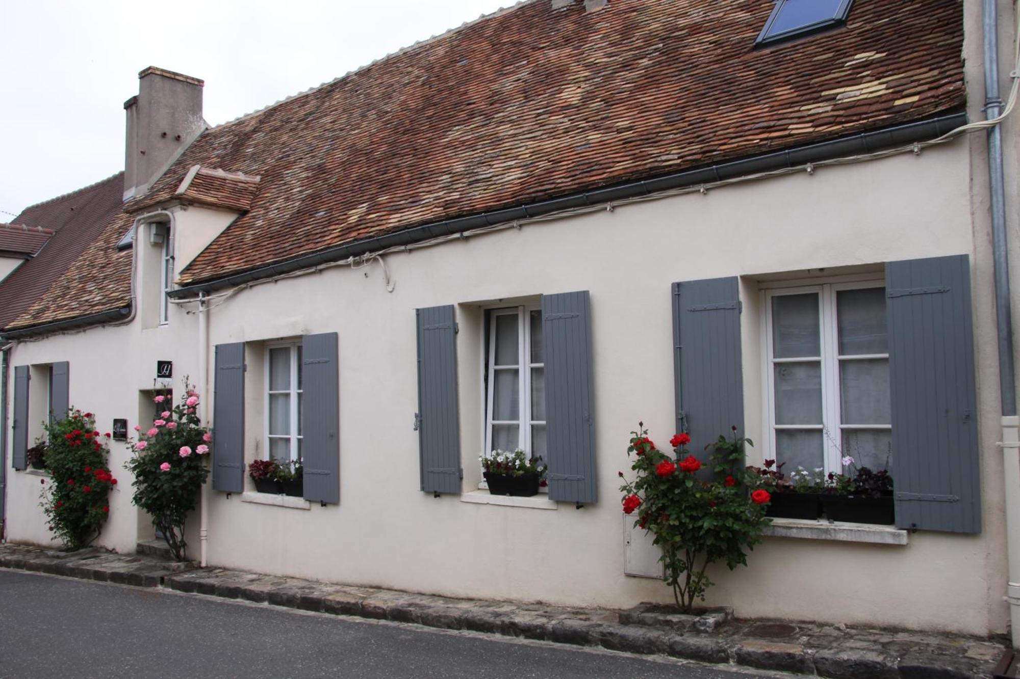 L'Hibernie Bed and Breakfast Rochefort-en-Yvelines Eksteriør billede